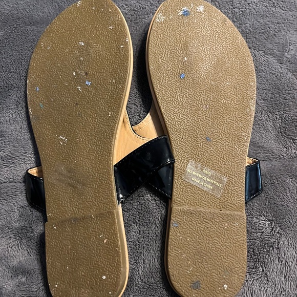 Ladies Flip Flops - Picture 3 of 3